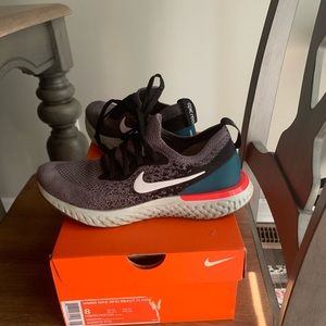 Nike Epic React Flyknit